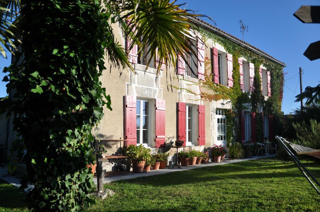La Maison De Rose Panzió Brossac Kültér fotó